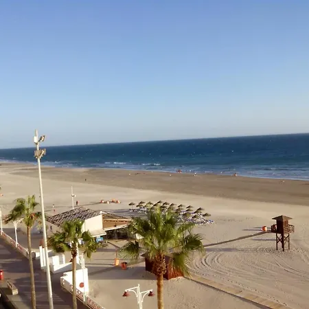 En La Playa Con Garaje *