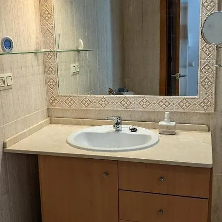 En La Playa Con Garaje *