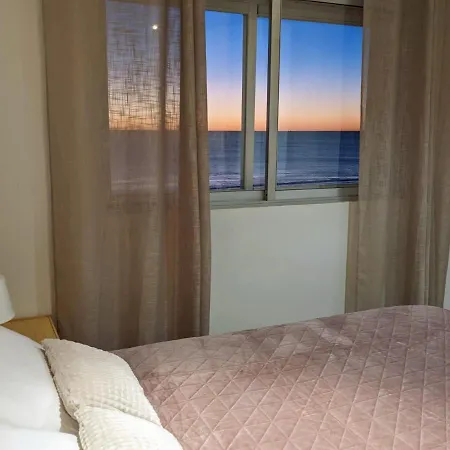 En La Playa Con Garaje *