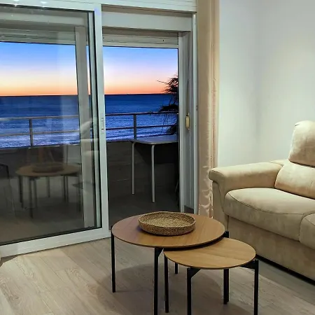 Apartamento En La Playa Con Garaje